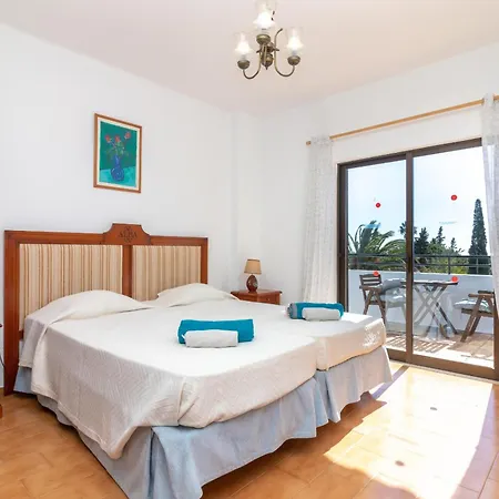 Casa Prensa * Carvoeiro (Lagoa)